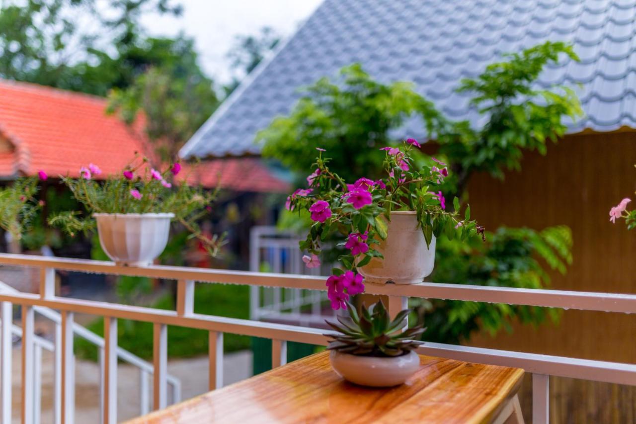 Pomelo Homestay Фонгня Екстер'єр фото