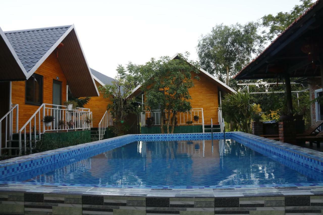Pomelo Homestay Фонгня Екстер'єр фото