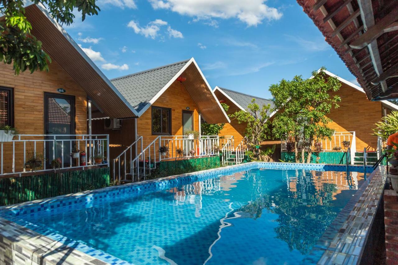 Pomelo Homestay Фонгня Екстер'єр фото